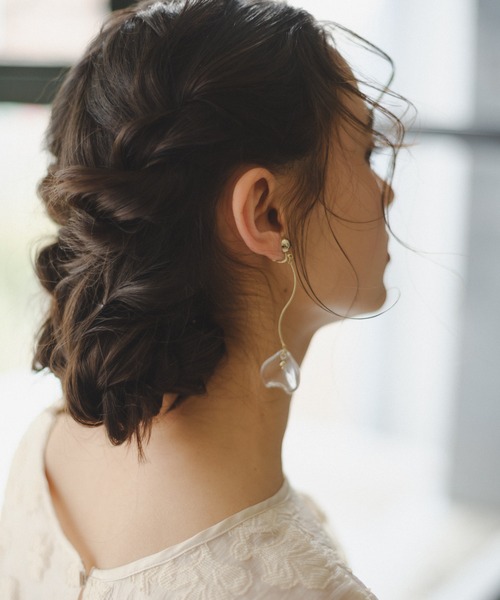 Kastane（カスタネ）の「【新色追加/fiw.】クリアフラワーイヤリング（イヤリング・レディース・ゴールド/シルバー/ブラウン・FREE）」の5枚目の写真