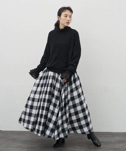 Libra Cue(リブラ キュー)の「ルーズフィットニット(ニット/セーター・レディース・アイボリー/ブラック/レッド・FREE)」の17枚目の写真