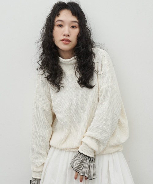 Libra Cue(リブラ キュー)の「ルーズフィットニット(ニット/セーター・レディース・アイボリー/ブラック/レッド・FREE)」の6枚目の写真