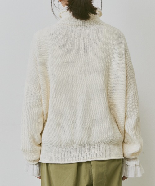 Libra Cue(リブラ キュー)の「ルーズフィットニット(ニット/セーター・レディース・アイボリー/ブラック/レッド・FREE)」の11枚目の写真