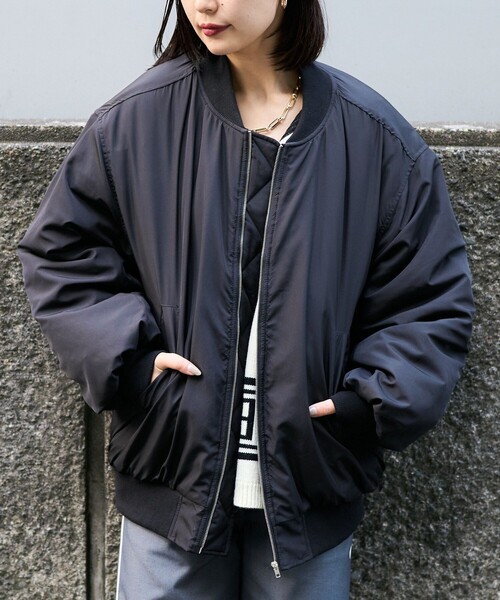 週末発送♡様 美品 PASSIONE ブルゾンパーカー コクーン　ボリューム袖 週末発送♡様 美品 PASSIONE ブルゾンパーカー コクーン