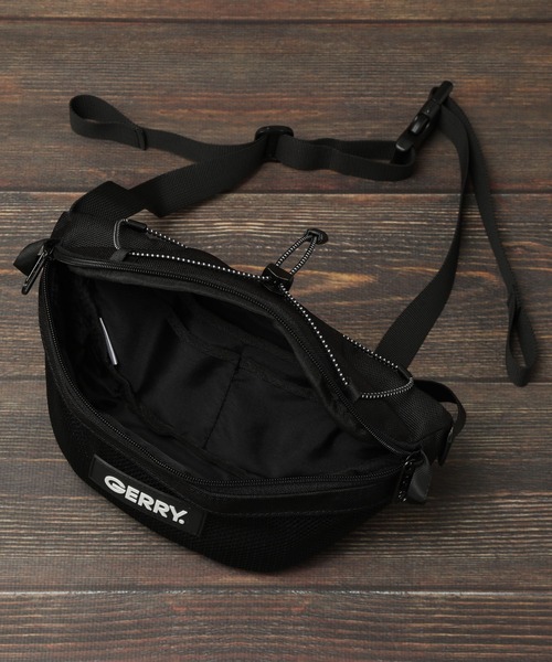 GERRY(ジェリー)の「【GERRY/ジェリー】CORDURA ワンポイント ウエストバッグ/ポーチ(ボディバッグ/ウエストポーチ・メンズ・カーキ/ブラック・FREE)」の7枚目の写真