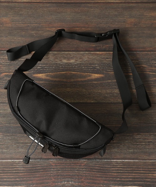 GERRY(ジェリー)の「【GERRY/ジェリー】CORDURA ワンポイント ウエストバッグ/ポーチ(ボディバッグ/ウエストポーチ・メンズ・カーキ/ブラック・FREE)」の6枚目の写真