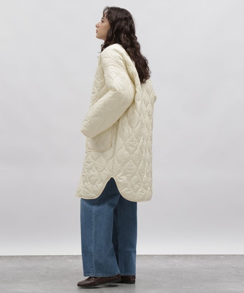 LAKOLE（ラコレ）の「ミリタリーキルトジップジャケット / 971479（ナイロンジャケット・レディース・ブラック/アイボリー/オリーブ・MEDIUM/SMALL）」の11枚目の写真