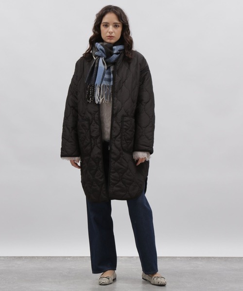 LAKOLE（ラコレ）の「ミリタリーキルトジップジャケット / 971479（ナイロンジャケット・レディース・ブラック/アイボリー/オリーブ・MEDIUM/SMALL）」の7枚目の写真