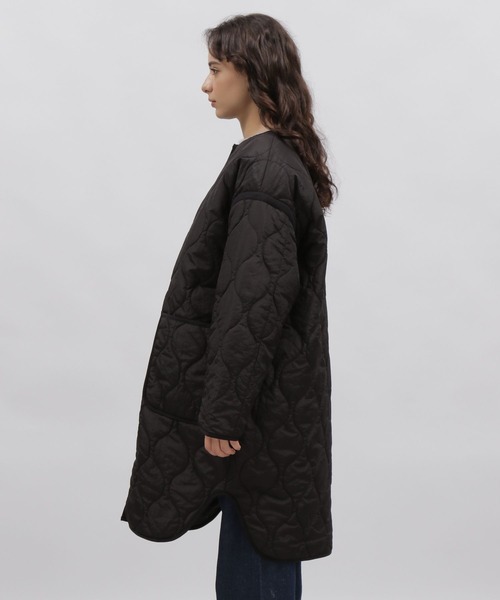 LAKOLE（ラコレ）の「ミリタリーキルトジップジャケット / 971479（ナイロンジャケット・レディース・ブラック/アイボリー/オリーブ・MEDIUM/SMALL）」の20枚目の写真