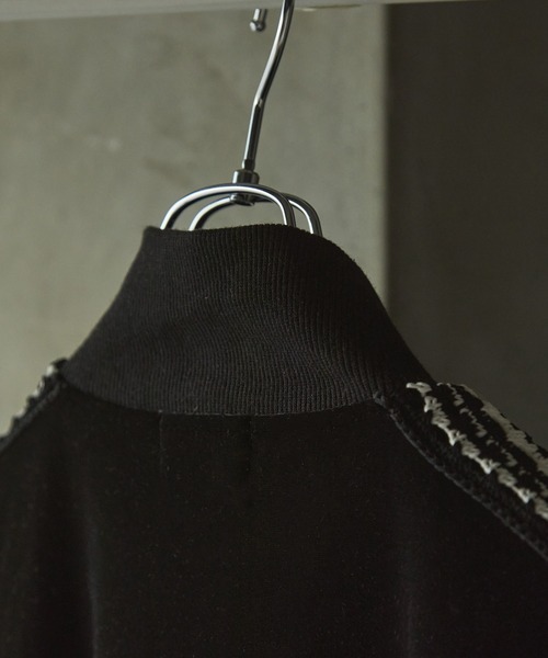 EMMA CLOTHES（エマクローズ）の「オーバーサイズベロアサイドライントラックジャケット EMMA CLOTHES（ジャージ・メンズ・ネイビー/ブラック/ブラウン・M/L）」の18枚目の写真