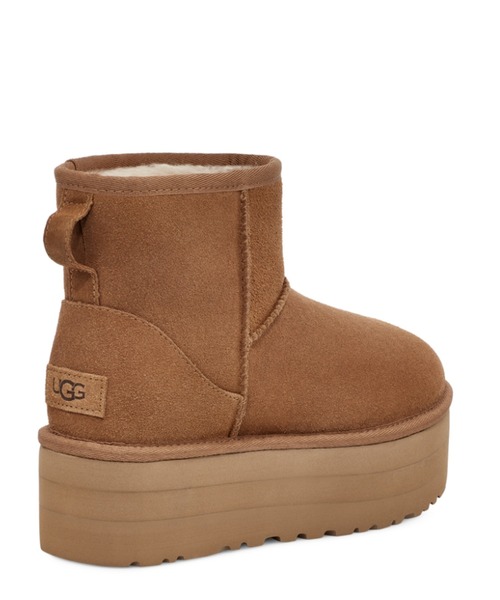 UGG（アグ）の「UGG/アグ/CLASSIC MINI PLATFORM/1134991（ブーツ・レディース・ブラック/ベージュ・6/8/7）」の9枚目の写真