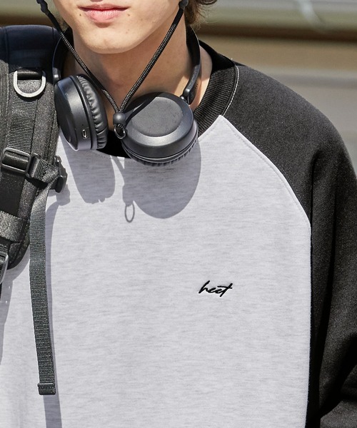 HECT（ヘクト）の「【HECT】Big Raglan Sleeve Sweatshirt / ビッグシルエットラグランスウェット（スウェット・レディース・ダークグレー/ブラウン/ネイビー/グリーン/ワイン/ブラック・XL/L/M）」の14枚目の写真