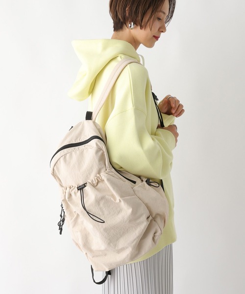 LEPSIM（レプシィム）の「ナイロンドロストリュック　987079（バックパック/リュック・レディース・ブラック/アイボリー・ONE SIZE）」の5枚目の写真