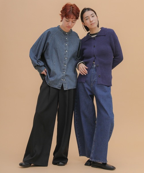 【新品タグ付き】BEAUTY &YOUTH ボリュームスリーブ　デニムシャツ select MOCA（セレクトモカ）の「ボリュームスリーブノーカラーデニム