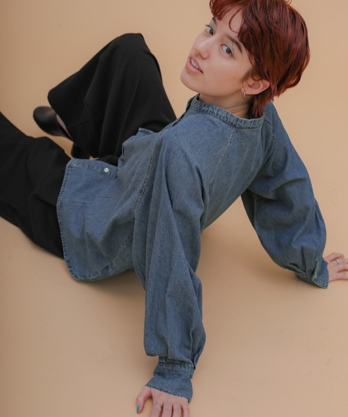 select MOCA（セレクトモカ）の「ボリュームスリーブノーカラーデニム