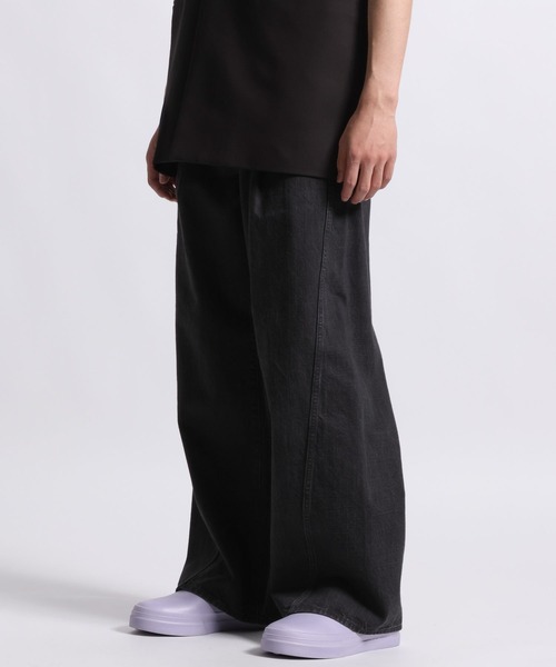 STERNBERG(スタンバーグ)の「STERNBERG/ツイストデニムワイドパンツ/997008(デニムパンツ・メンズ・ブラック/ライトグレー・SMALL/LARGE/X-SMALL/MEDIUM)」の7枚目の写真