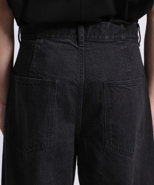 STERNBERG(スタンバーグ)の「STERNBERG/ツイストデニムワイドパンツ/997008(デニムパンツ・メンズ・ブラック/ライトグレー・SMALL/LARGE/X-SMALL/MEDIUM)」の21枚目の写真