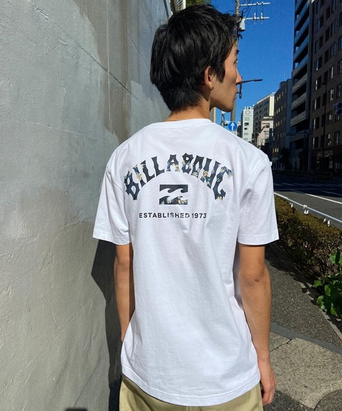 BILLABONG（ビラボン）の「BILLABONG/ビラボン 半袖 Tシャツ アーチロゴ バックプリント BE011-202（Tシャツ/カットソー・メンズ・ブラック/ホワイト/クリーム・L/XL/M/S）」の5枚目の写真