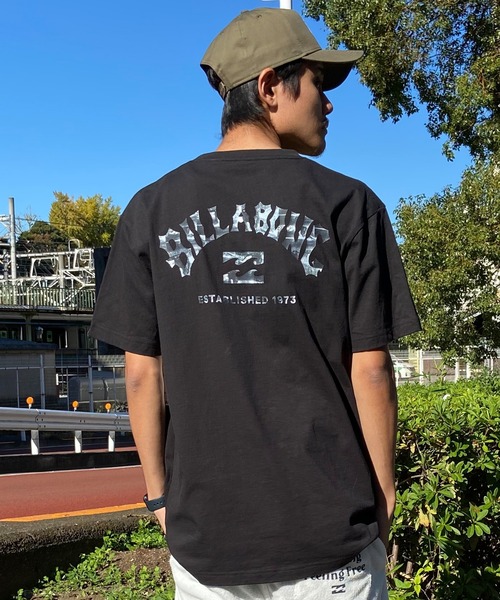 BILLABONG（ビラボン）の「BILLABONG/ビラボン 半袖 Tシャツ アーチロゴ バックプリント BE011-202（Tシャツ/カットソー・メンズ・ブラック/ホワイト/クリーム・L/XL/M/S）」の11枚目の写真