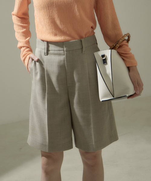 SALON adam et rope'（サロン アダム エ ロペ）の「リネンライクショートパンツ【セットアップ対応】（その他パンツ・レディース・ブラック/ベージュ・FREE）」の15枚目の写真