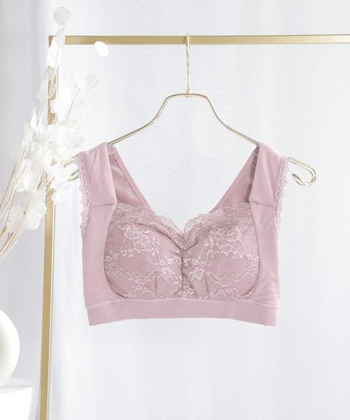 tu-hacci（ツーハッチ）の「【累計80万枚突破！】まるごと包むプレミアムナイトブラ「Rakusiaラクシア」ホックレス被りタイプ（ナイトブラ・レディース・ラベンダー/チャコールグレー/ブラック/ブルーグレー/スモークピンク・80L/70M/70L/65L/85L/80LL/65M/75L/70LL/75LL/75M/65LL/80M/85M）」の11枚目の写真