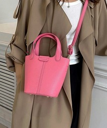 ピンク レザーハンドバッグ ロック付き KILLSTAR / Grave Digger Skull Handbag [PASTEL PINK
