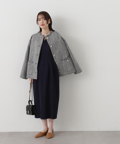 N.（N. Natural Beauty Basic）（エヌエヌナチュラルビューティーベーシック）の「◆ウエストタックキーネックワンピース（ワンピース・レディース・ライトベージュ/ネイビー・MEDIUM）」の19枚目の写真