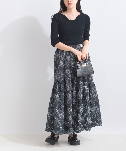 PICCIN（ピッチン）の「【WEB限定】膨れジャガードフラワー柄スカート（スカート・レディース・オフホワイト/ブラック・M/L/S）」の14枚目の写真