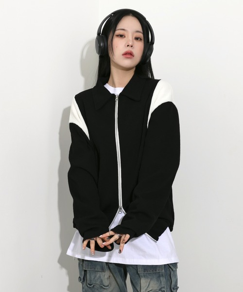 FOLLOWIN（フォロウィン）の「[UNISEX][春アイテム]バーシティージャケット風2カラーニットカーディガン（カーディガン/ボレロ・レディース・ブラック/カーキ/ライトブルー/ネイビー・FREE）」の2枚目の写真