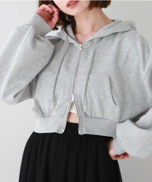 archives(アルシーヴ)の「Wzipショートパーカー(パーカー・レディース・ブラック/オフホワイト/グレー・MEDIUM)」の3枚目の写真