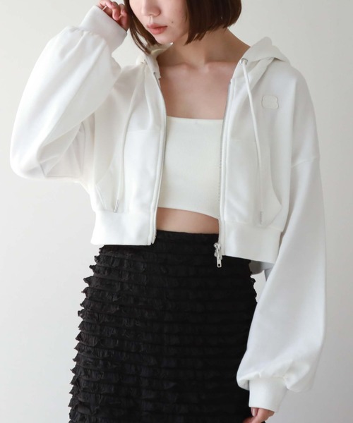 archives(アルシーヴ)の「Wzipショートパーカー(パーカー・レディース・ブラック/オフホワイト/グレー・MEDIUM)」の9枚目の写真