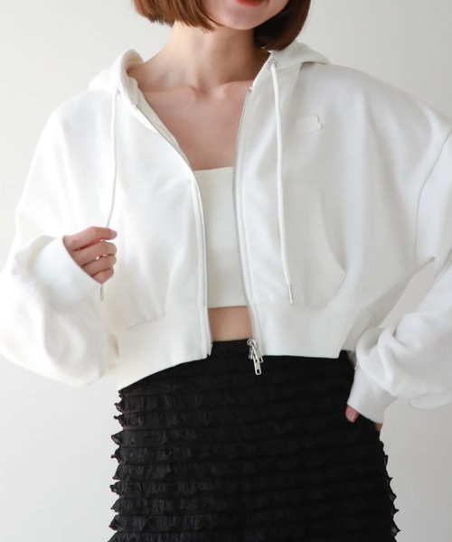 archives(アルシーヴ)の「Wzipショートパーカー(パーカー・レディース・ブラック/オフホワイト/グレー・MEDIUM)」の13枚目の写真