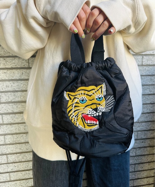 HOUSTON(ヒューストン)の「HOUSTON / QUILTING EFECT BAG / HS6844(ショルダーバッグ・レディース・ブラック/オリーブ/カモフラージュ・ONESIZE)」の11枚目の写真