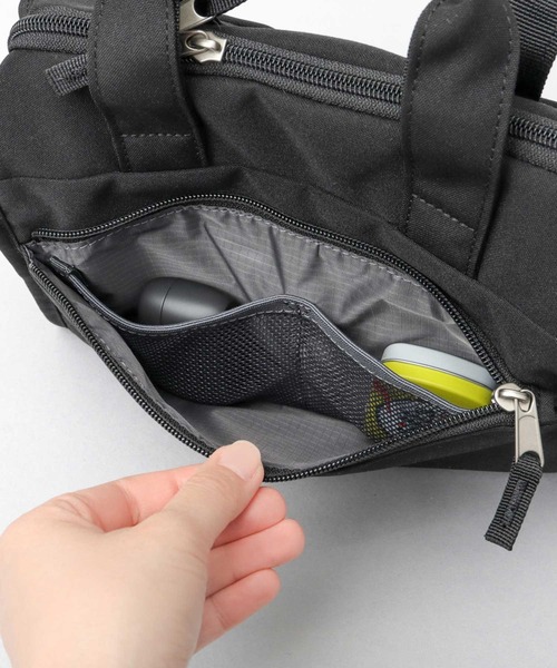 anello(アネロ)の「CABIN キャビン 撥水加工 10ポケット 2WAY ミニボストン ショルダーバッグ(ショルダーバッグ・レディース・スミクロ/ブラック/グレイッシュベージュ・FREE)」の6枚目の写真