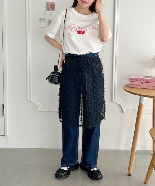 Loueme(ルエム)の「メニーリボンシアースカート(スカート・レディース・ホワイト/ブラック・FREE)」の5枚目の写真