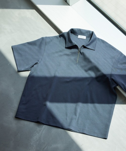 ADAM ET ROPE'(アダムエロペ)の「【WEB限定】ハーフジップ ルーズシルエット プルオーバー / ユニセックス(Tシャツ/カットソー・メンズ・ブラック/チャコールグレー/ベージュ系その他・L/M/S)」の3枚目の写真