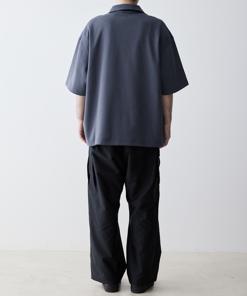 ADAM ET ROPE'(アダムエロペ)の「【WEB限定】ハーフジップ ルーズシルエット プルオーバー / ユニセックス(Tシャツ/カットソー・メンズ・ブラック/チャコールグレー/ベージュ系その他・L/M/S)」の18枚目の写真