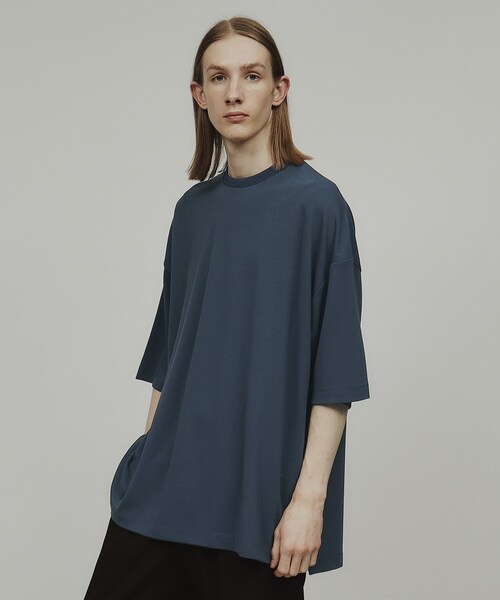 tk.TAKEO KIKUCHI(ティーケータケオキクチ)の「◆リラックスルーズ Tシャツ(Tシャツ/カットソー・メンズ・ブルー系その他6/ホワイト/チャコールグレー/チャコール/ホワイト系5/ブラック/ダークグリーン/ライトベージュ/ブルー系その他・01/04/03/02)」の20枚目の写真