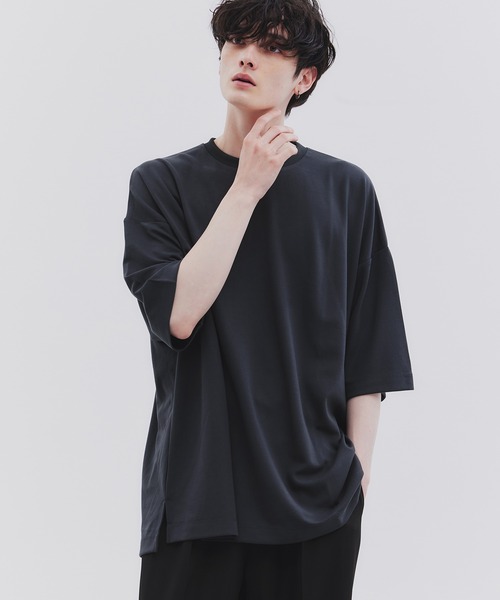 tk.TAKEO KIKUCHI(ティーケータケオキクチ)の「◆リラックスルーズ Tシャツ(Tシャツ/カットソー・メンズ・ブルー系その他6/ホワイト/チャコールグレー/チャコール/ホワイト系5/ブラック/ダークグリーン/ライトベージュ/ブルー系その他・01/04/03/02)」の1枚目の写真