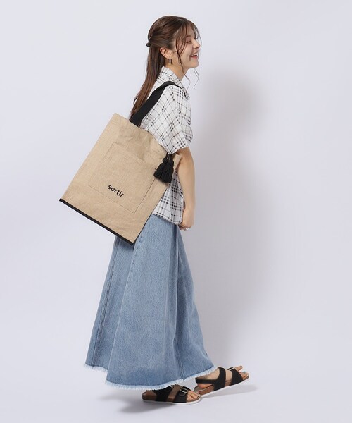 SHOO・LA・RUE(シューラルー)の「◆タテナガジュートトートバッグ(トートバッグ・レディース・ブラック/ブルーグリーン/オレンジ・00)」の11枚目の写真