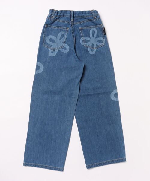 by LOVEiT（バイラビット）の「フラワールーズデニムパンツ（デニム  