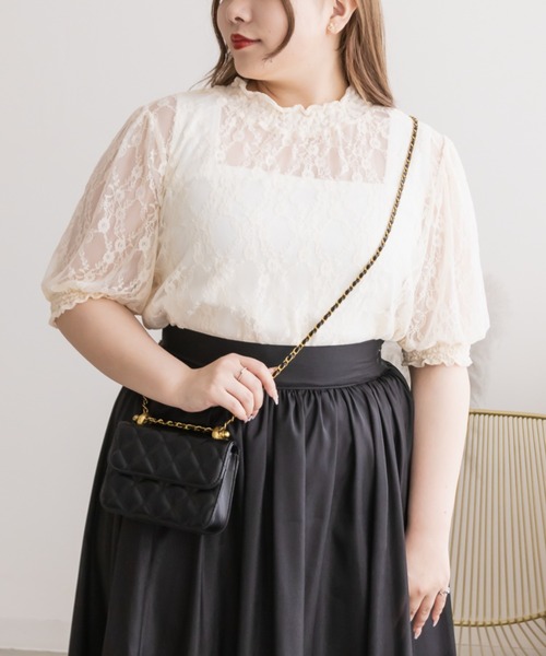 CLETTE（クレット）の「クロスフラワーレースプルオーバー（Tシャツ/カットソー・レディース・ブラック/アイボリー・4L/LL/3L）」の2枚目の写真