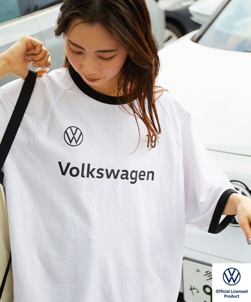 FREAK'S STORE(フリークスストア)の「限定展開 Volkswagen×FREAK'S STORE/フォルクスワーゲン 別注 ビッグシルエット ゲームシャツ クルーネックTEE(Tシャツ/カットソー・メンズ・ブラック/ホワイト/オフホワイト/ネイビー・SMALL/LARGE/MEDIUM)」の2枚目の写真