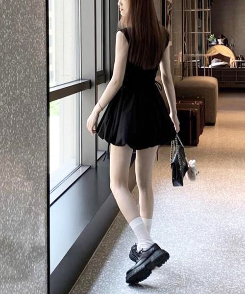 ENLIKE(エンリケ)の「ミニバルーンワンピ(ワンピース・レディース・ホワイト/ブラック・S/M)」の16枚目の写真