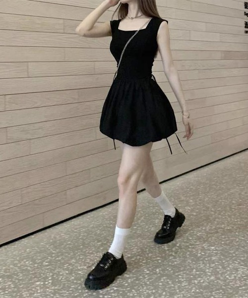 ENLIKE(エンリケ)の「ミニバルーンワンピ(ワンピース・レディース・ホワイト/ブラック・S/M)」の12枚目の写真