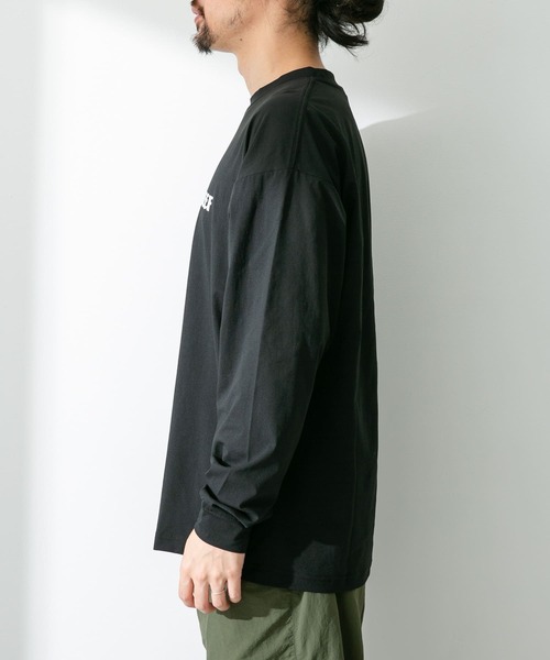 REEF（リーフ）の「『吸収速乾/UVカット機能』REEF　ヘリテイジロゴラッシュロングスリーブTシャツ（Tシャツ/カットソー・メンズ・ブラック/ホワイト・LARGE/MEDIUM）」の4枚目の写真