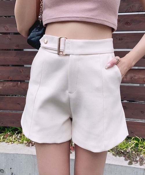 Newlyme(ニューリーミー)の「ハイウエストベルトショートパンツ(その他パンツ・レディース・ホワイト/グレー/ブラック・MEDIUM/LARGE/LL/3L)」の2枚目の写真