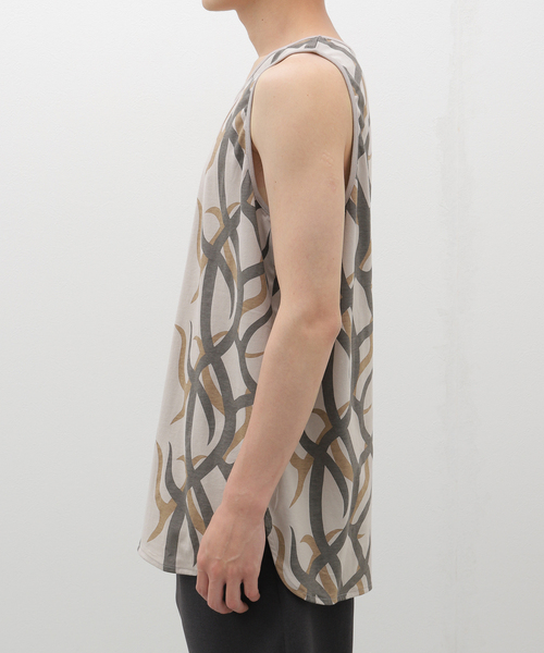 JOURNAL STANDARD relume（ジャーナルスタンダード　レリューム）の「フェイドカモ レイヤードラウンド タンクトップ（Tシャツ/カットソー・メンズ・ベージュ/ブラック系その他/カーキ・SMALL/MEDIUM/LARGE）」の10枚目の写真