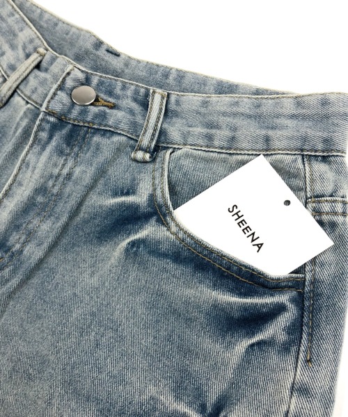 SHEENA(シーナ)の「ダメージハーフルーズデニムパンツ(デニムパンツ・レディース・ライトブルー・S/M/L)」の15枚目の写真