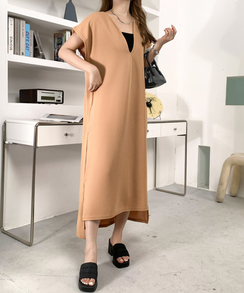 BANNER SELECT（バナーセレクト）の「キーネックフレンチスリーブオーバーサイズワンピース（ワンピース・レディース・モカ/ブラック・M/L）」の5枚目の写真