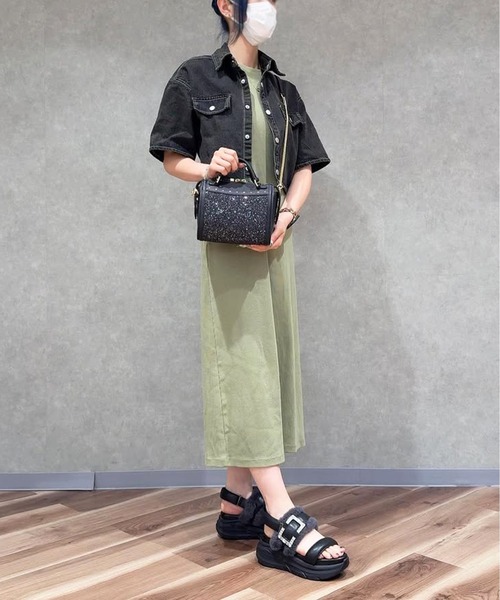 +diana(プラスダイアナ)の「【軽量】厚底エコファーサンダル(サンダル・レディース・ダークベージュ/ブラック/アイボリー・25.0cm/24.5cm/24.0cm/23.5cm/23.0cm/22.5cm/22.0cm/21.5cm/25.5cm)」の7枚目の写真
