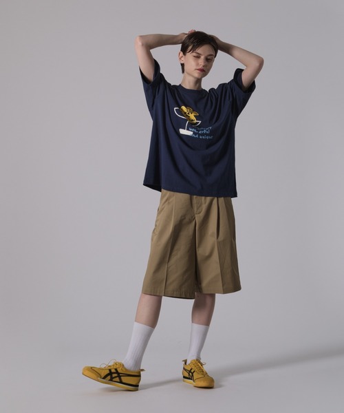 ONCILY(オンシェリー)の「FLOWER LOGO T-SHIRT / フラワーロゴTシャツ(Tシャツ/カットソー・メンズ・ブラック/ネイビー/オフホワイト・SMALL/LARGE/MEDIUM)」の20枚目の写真