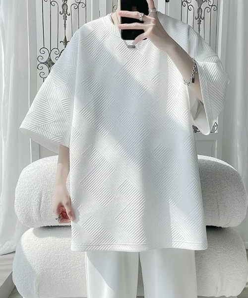 AsaAura(アサオーラ)の「ふくれ幾何学 クルーネック半袖 Tシャツ(Tシャツ/カットソー・メンズ・グレー/ベージュ/ブラック/ホワイト・M/L)」の17枚目の写真